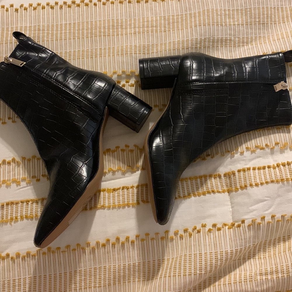 H&M | Boots - Picture 3 of 4